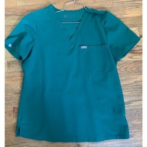 Figs Hunter Green Catarina Scrub Top size M